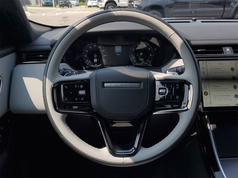 New 2026 Land Rover Range Rover Velar Dynamic SE image 31