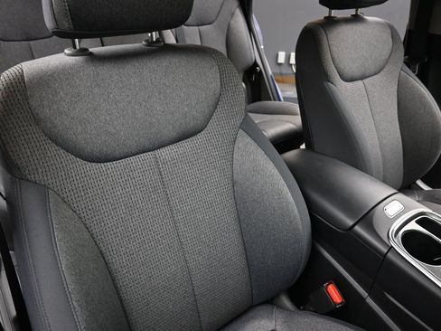 Used 2023 Hyundai Santa Fe SEL image 14