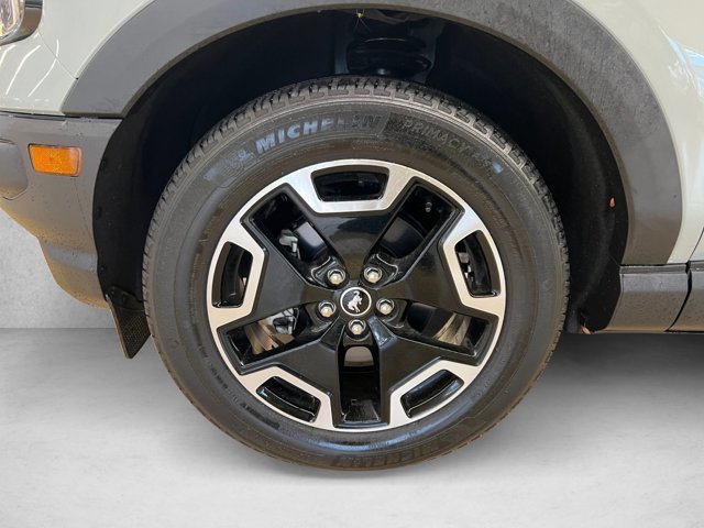 Used 2023 Ford Bronco Sport Outer Banks w/ Tech Package AWD/4WD image 24