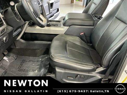 Used 2020 Ford F150 Lariat w/ Equipment Group 502A Luxury AWD/4WD image 20