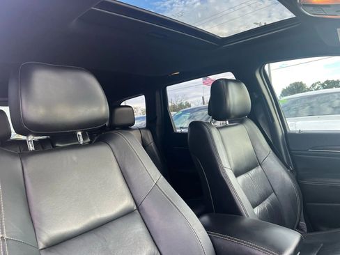 Used 2014 Jeep Grand Cherokee Limited image 18
