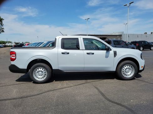 New 2026 Ford Maverick XL w/ Equipment Group 101A AWD/4WD image 3