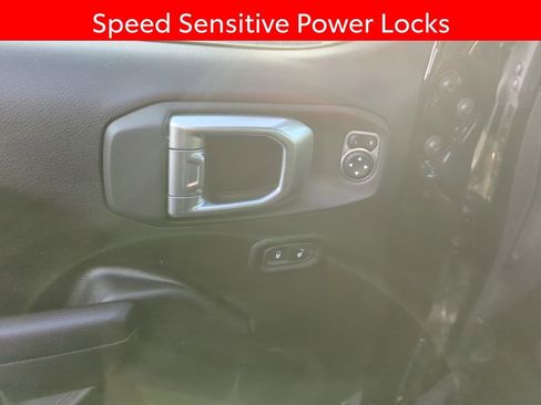Used 2022 Jeep Wrangler Unlimited Sport AWD/4WD image 8