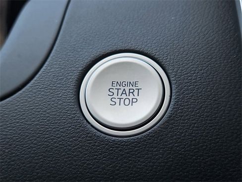 Used 2024 Hyundai Tucson Limited image 24