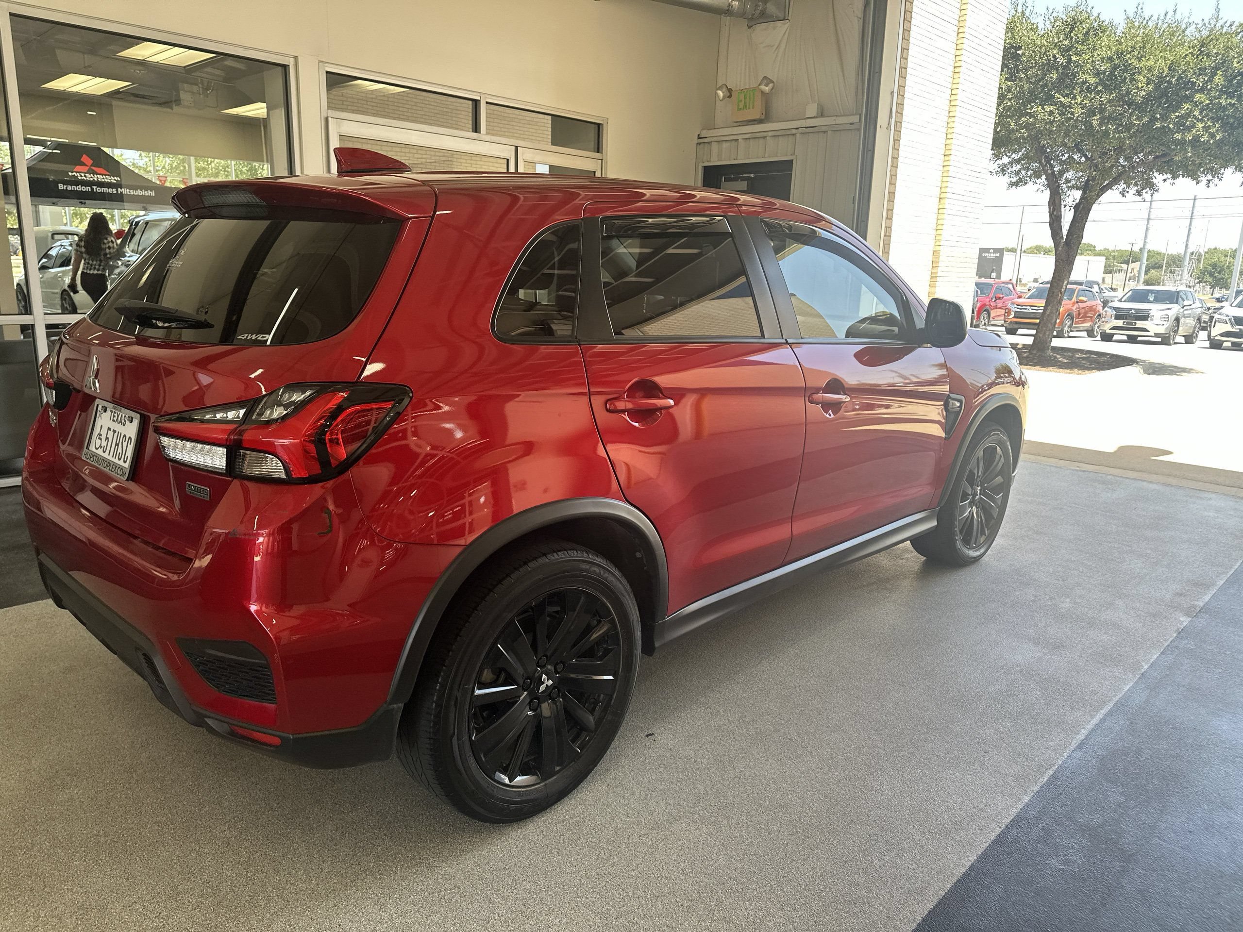 Used 2022 Mitsubishi Outlander Sport LE AWD/4WD image 3