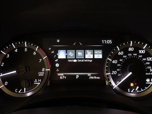 Used 2023 Toyota Highlander XSE AWD/4WD image 19