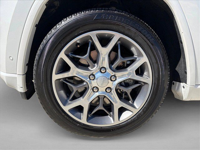 Used 2021 Jeep Grand Cherokee Overland AWD/4WD image 24