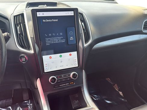 Certified 2024 Ford Edge SEL AWD/4WD image 23