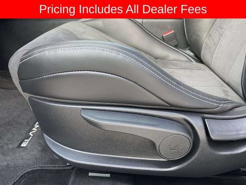 Used 2025 Hyundai Elantra N FWD image 21
