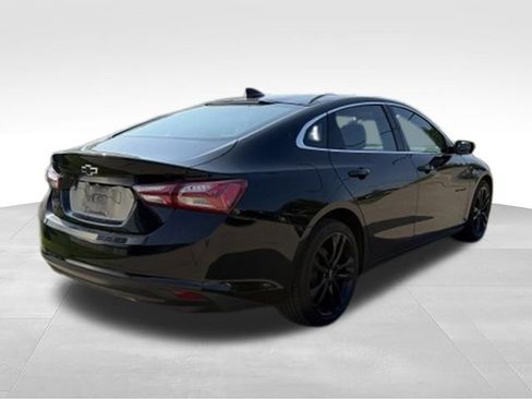 Used 2023 Chevrolet Malibu LT w/ Midnight Edition FWD image 8
