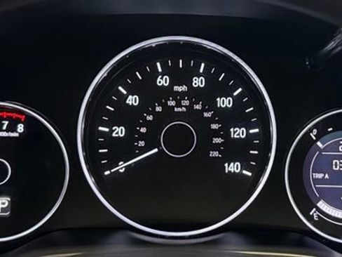 Used 2019 Honda HR-V LX image 18