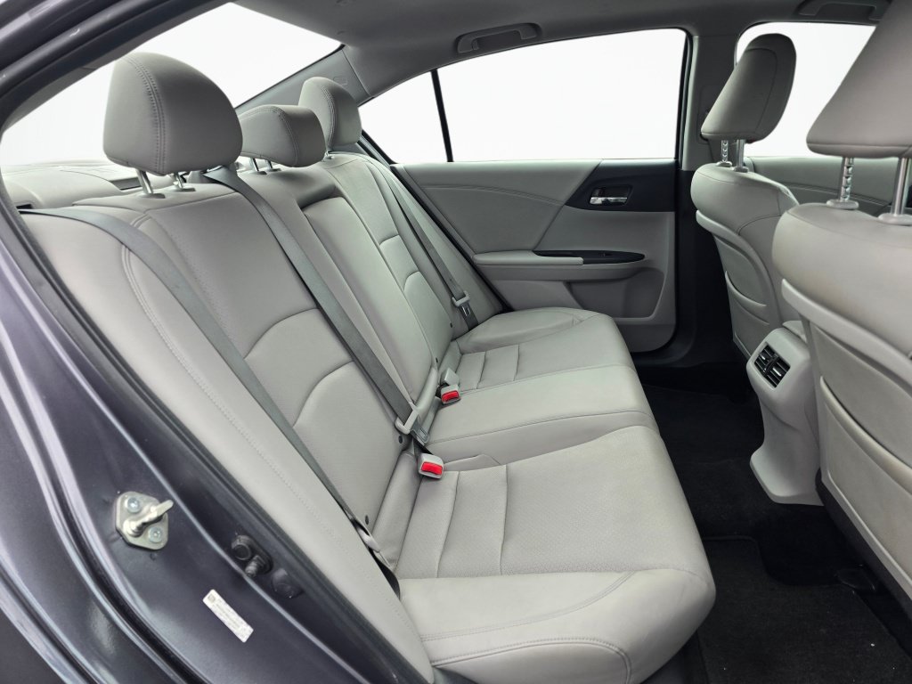 Used 2014 Honda Accord Touring image 24
