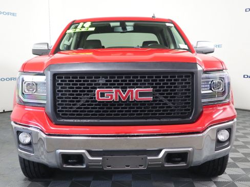 Used 2014 GMC Sierra 1500 SLT w/ Suspension Package, Off-Road image 11