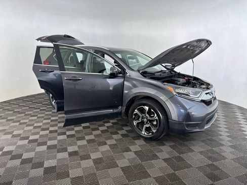 Used 2019 Honda CR-V Touring image 16