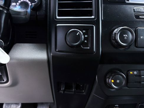 Used 2020 Ford F150 XL w/ Trailer Tow Package image 15