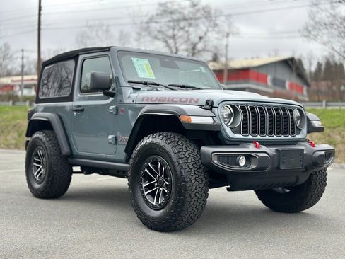 Used 2026 Jeep Wrangler Rubicon w/ Xtreme 35 Tire Package AWD/4WD image 8