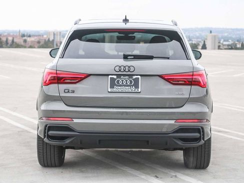 New 2025 Audi Q3 2.0T Premium image 8