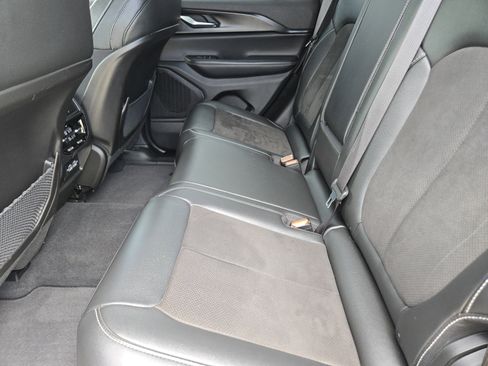 Used 2023 Jeep Grand Cherokee Altitude AWD/4WD image 28