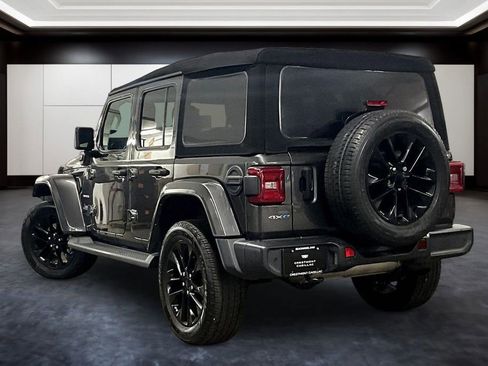 Used 2021 Jeep Wrangler Unlimited Sahara w/ Cold Weather Group image 4