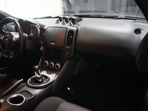 Used 2012 Nissan 370Z NISMO image 31