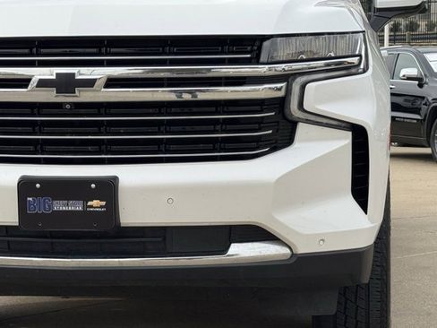 Used 2022 Chevrolet Tahoe LT w/ LT Signature Package image 10