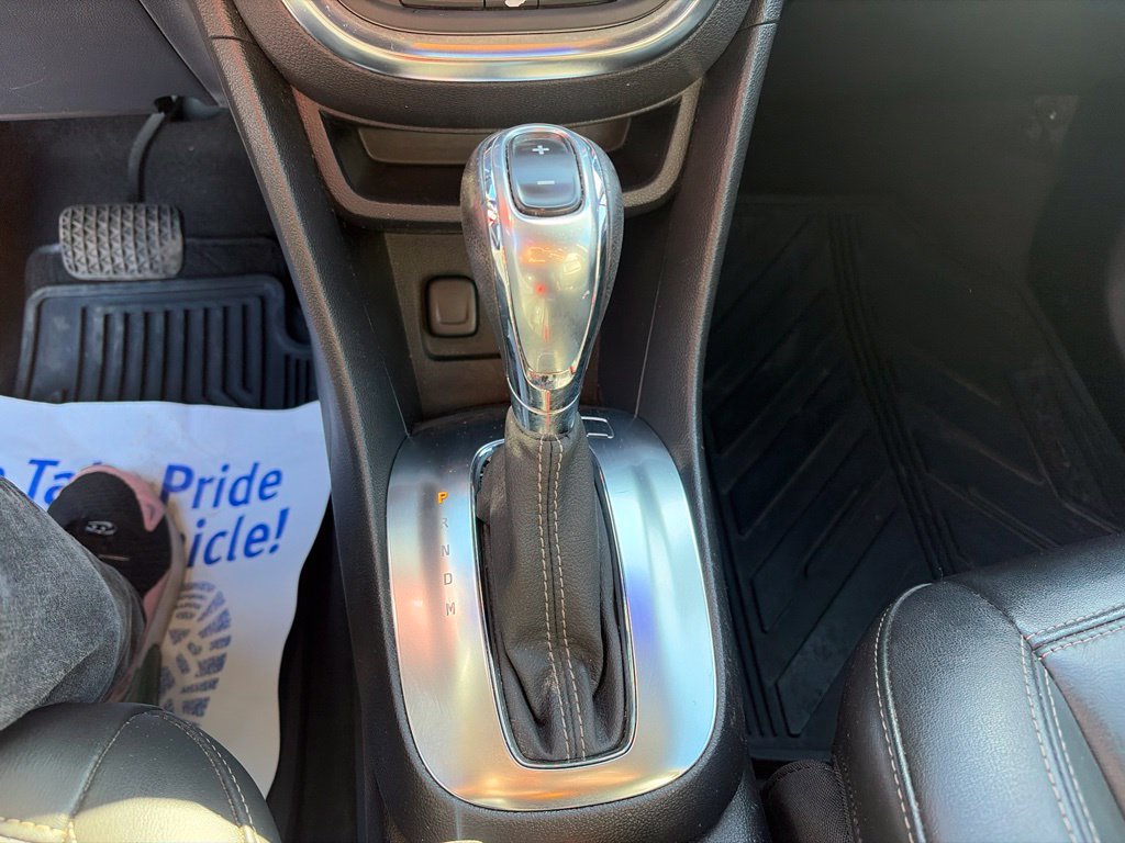 Used 2015 Buick Encore Leather AWD/4WD image 15