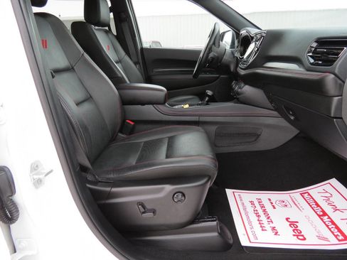 Used 2024 Dodge Durango GT image 19