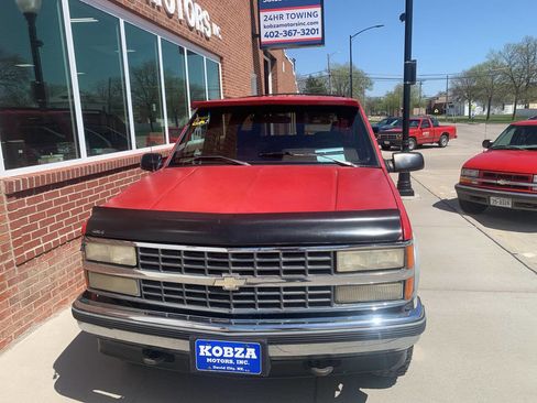 Used 1993 Chevrolet Suburban 4WD image 5