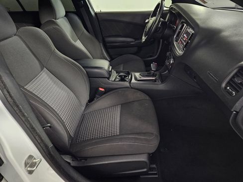 Used 2023 Dodge Charger R/T w/ Blacktop Package RWD image 30