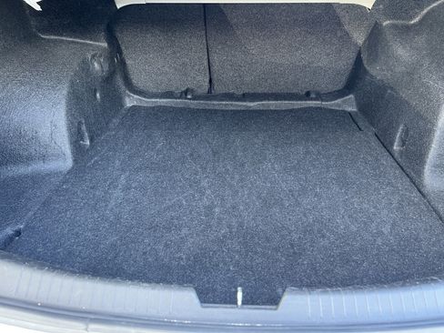 Used 2021 Chevrolet Malibu LT image 18