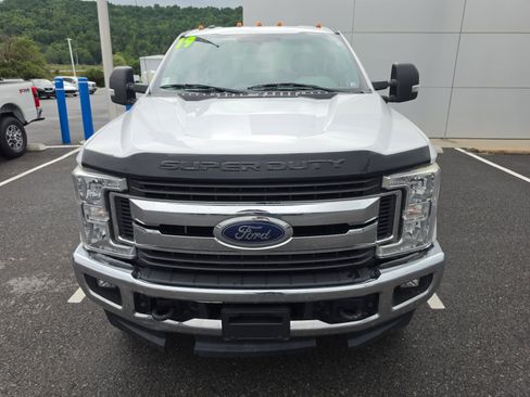 Used 2019 Ford F250 XLT w/ XLT Value Package AWD/4WD image 8