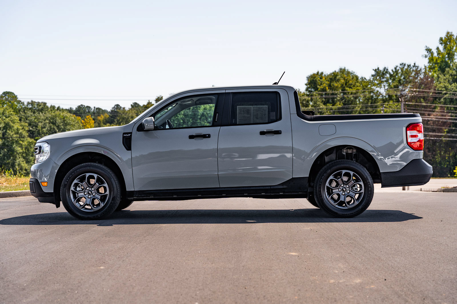 Used 2023 Ford Maverick XLT w/ XLT Luxury Package FWD image 4