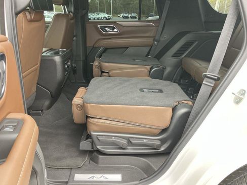 Used 2023 Chevrolet Tahoe High Country image 31