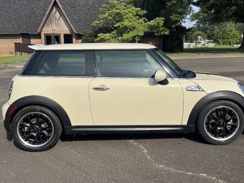 Used 2012 MINI Cooper S FWD image 9