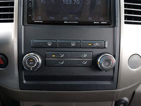 Used 2012 Nissan Frontier SL image 34