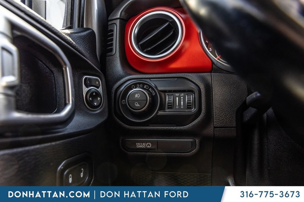 Used 2020 Jeep Gladiator Rubicon w/ Dual Top Group AWD/4WD image 13