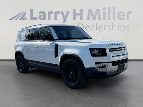Used 2024 Land Rover Defender 110 S AWD/4WD image 7