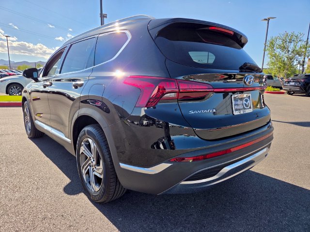 Used 2022 Hyundai Santa Fe SEL w/ Convenience Package FWD image 4