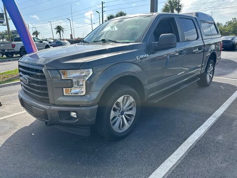 Used 2017 Ford F150 XL w/ Equipment Group 101A Mid AWD/4WD image 3