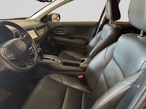 Used 2017 Honda HR-V EX-L image 9
