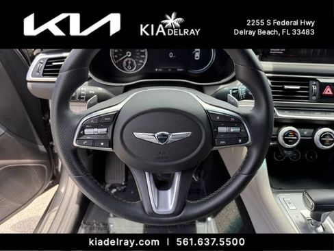 Used 2022 Genesis G70 2.0T w/ Prestige Package RWD image 30