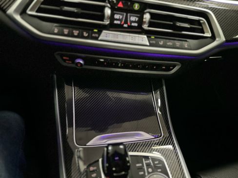 Used 2023 BMW X5 M50i w/ Climate Comfort Package image 28