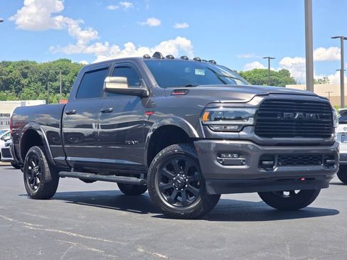 Used 2022 RAM 2500 Laramie w/ Night Edition AWD/4WD image 2