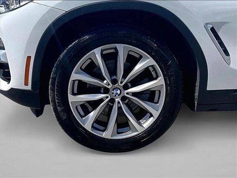 Used 2018 BMW X3 xDrive30i AWD/4WD image 10