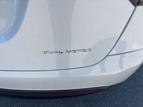 Used 2020 Tesla Model X Long Range image 6