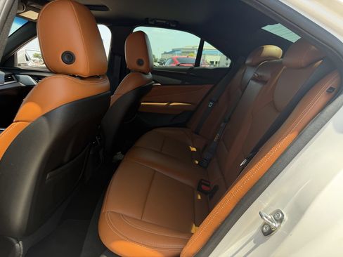 Used 2024 Cadillac CT4 Premium Luxury RWD image 29