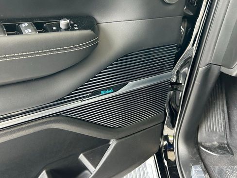 Used 2024 Jeep Grand Wagoneer L 4WD w/ HD Trailer Tow Package image 48