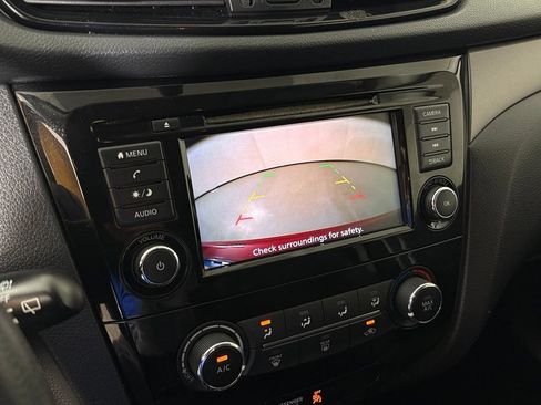 Used 2019 Nissan Rogue Sport S FWD image 29