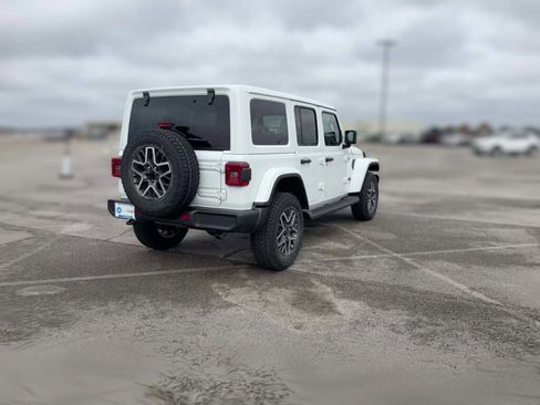 New 2026 Jeep Wrangler Sahara image 11