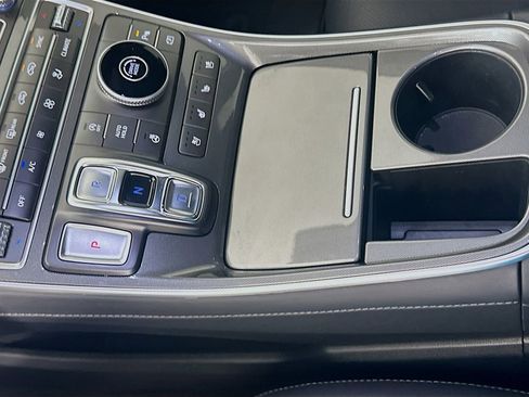 Certified 2022 Hyundai Santa Fe Calligraphy FWD image 17